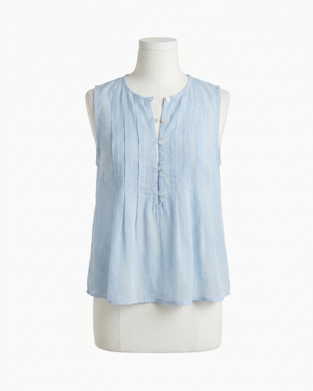 NEW BELLA DAHL sleeveless pintuck pullover top in soft sky